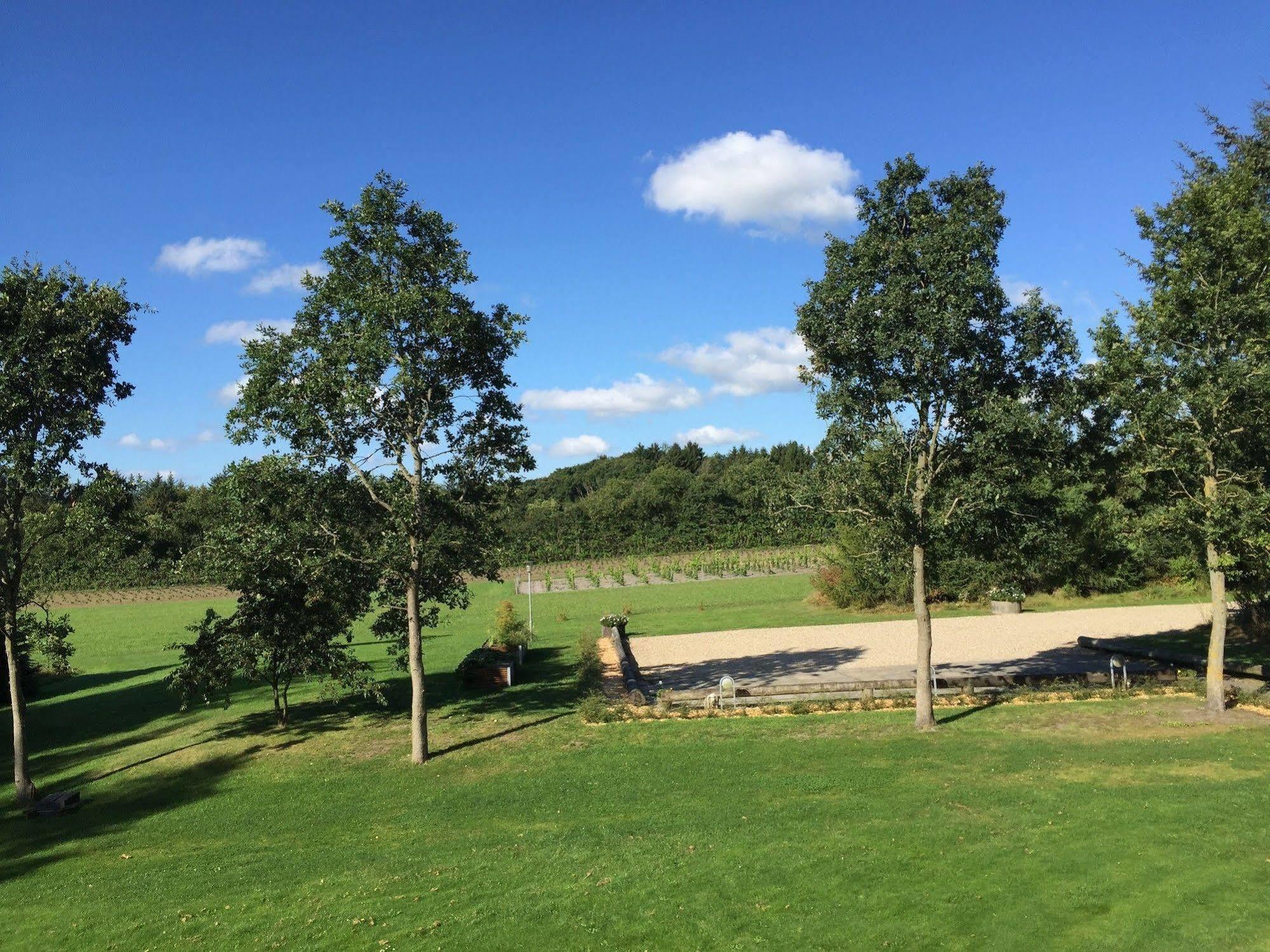 Egebjerggaard Bed & Breakfast Sig Exterior foto