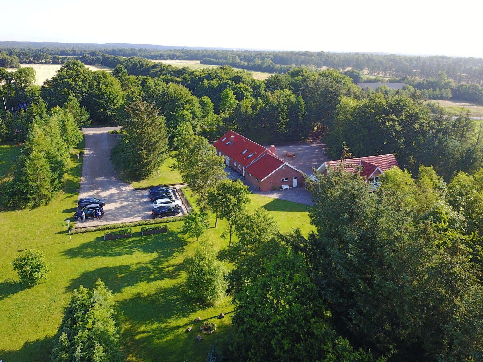 Egebjerggaard Bed & Breakfast Sig Exterior foto